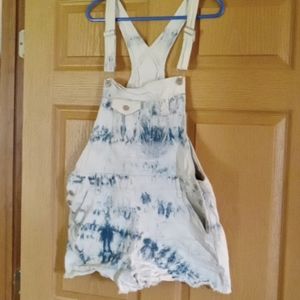 NO BO overall shorts